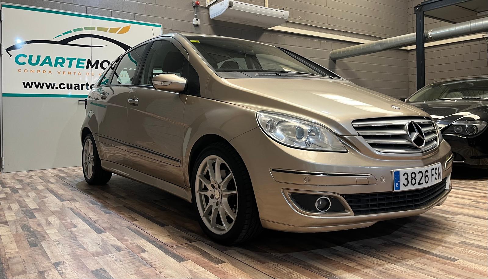 MERCEDES BENZ CLASE B 180