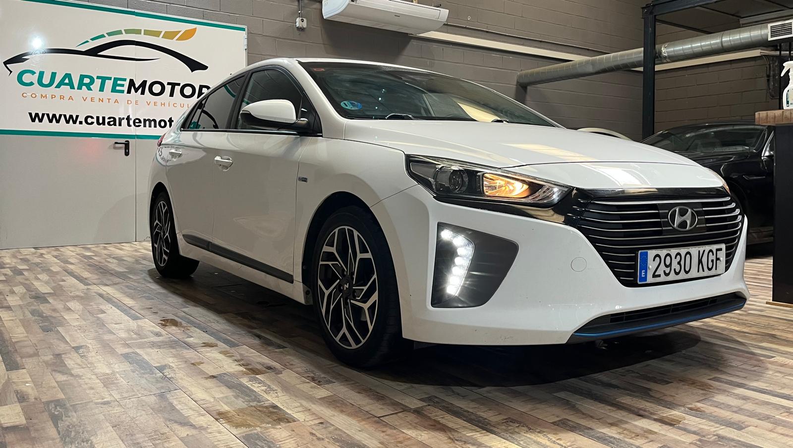 HYUNDAI IONIQ 1.6GDI HIBRIDO AUTO 105CV